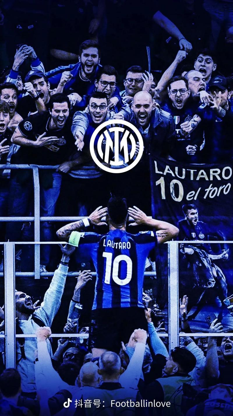 世体：奥尔莫左肩脱臼恢复良好，预计伤缺一个月