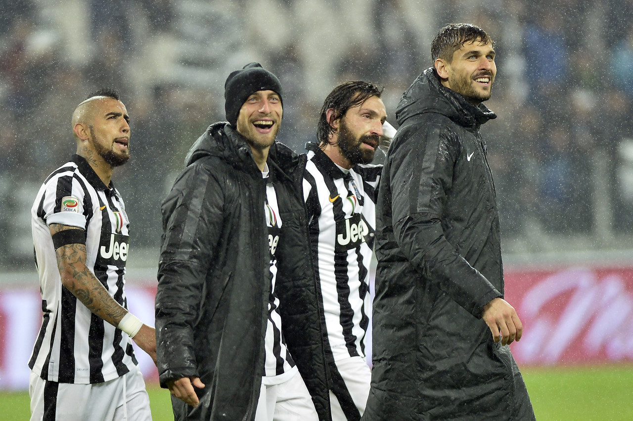 巴西前锋胡尔克39岁仍在巅峰状态！胡尔克在本赛季...