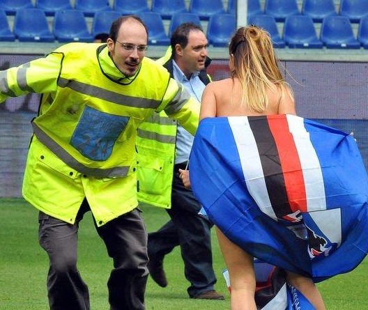 球迷：这队真的值得所有掌声