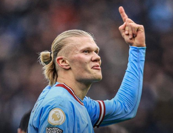 NBA焦点战：凯尔特人主场逆转猛龙,