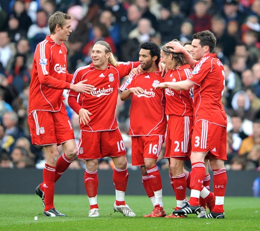 皇马1.5亿新星入选大名单！18岁天才中卫获首次征召，利物浦多特疯抢皇马死活不卖