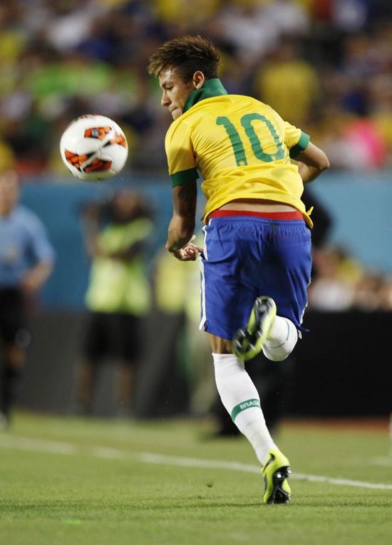 意甲前瞻：热那亚5轮不败进攻提升，国米加大轮换三主力缺席（意甲前瞻：热那亚近5轮不败攻势回升，国米扩大轮换三名主力缺阵）